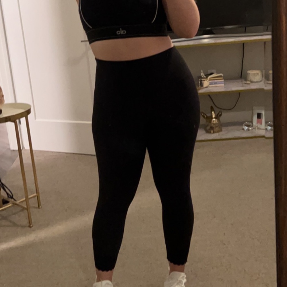 Black Scalloped Lululemon Leggings